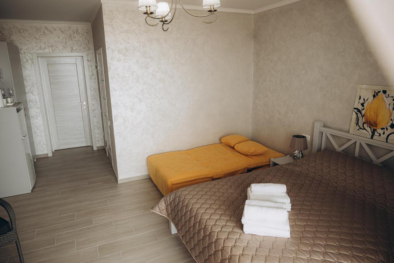 Три Слона Hotel Zatoka Exterior foto