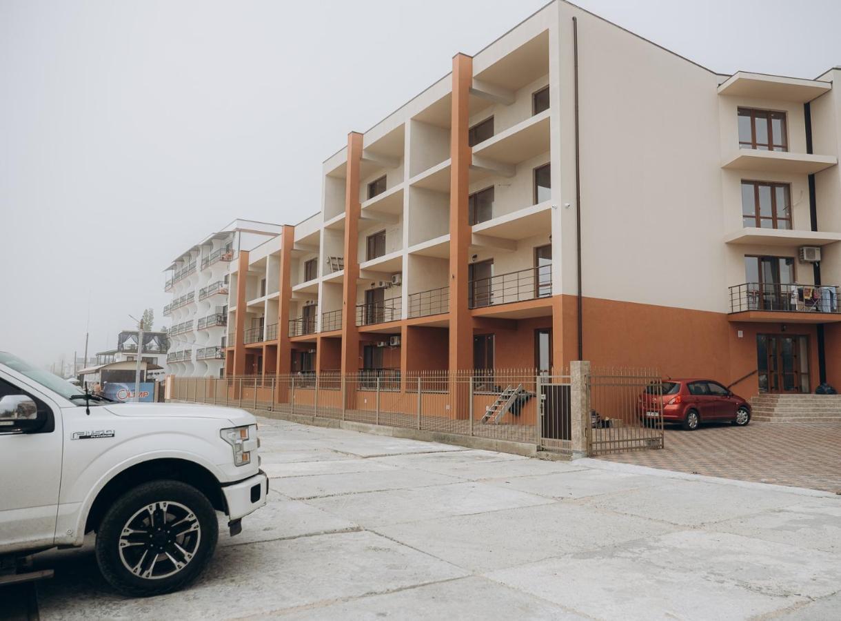 Три Слона Hotel Zatoka Exterior foto